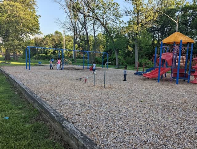 Maple Avenue Park - Image 1