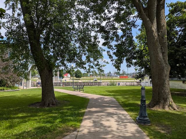 Washington Park - Image 2