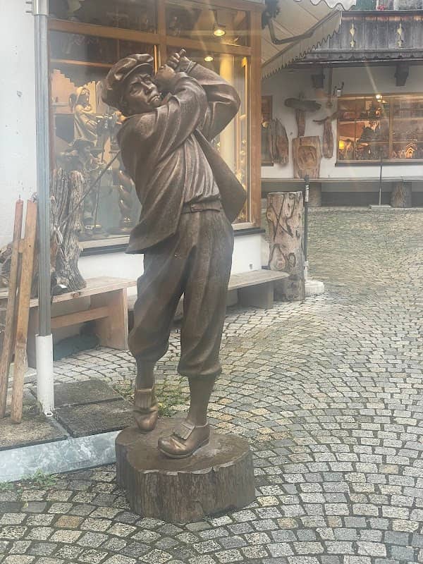 Golfspieler-Skulptur - Image 1