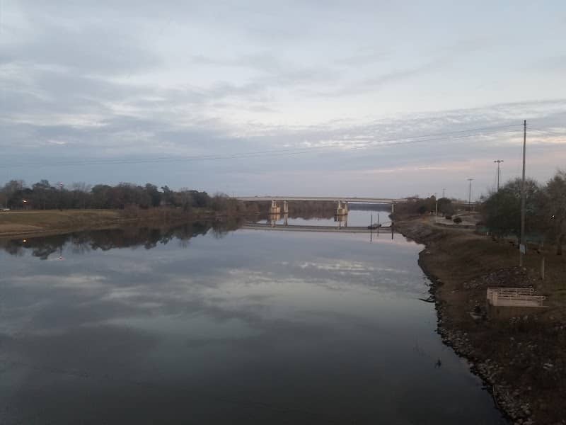 Alexandria Levee Park Recreation Area - Image 2