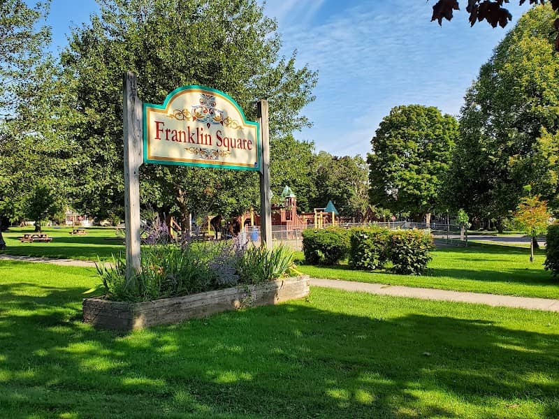 Franklin Square - Image 2