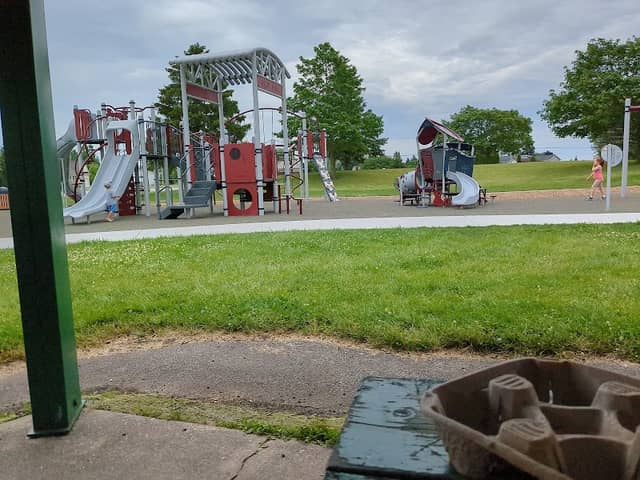 Pondside Park - Image 1