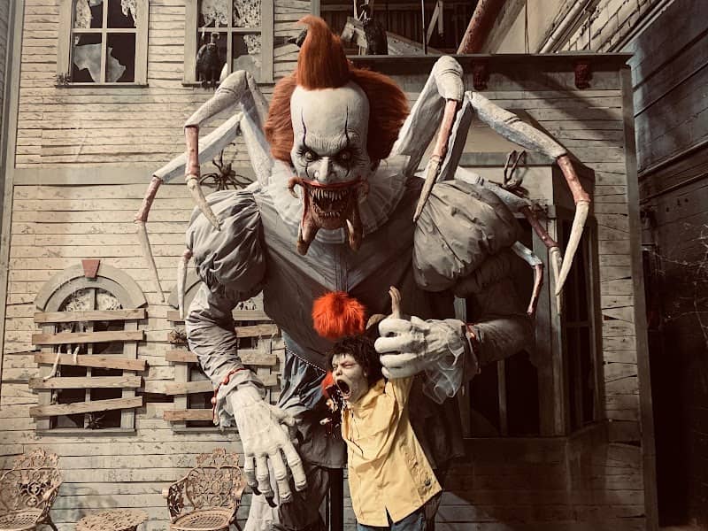 Factory of Terror Haunted House - Image 2