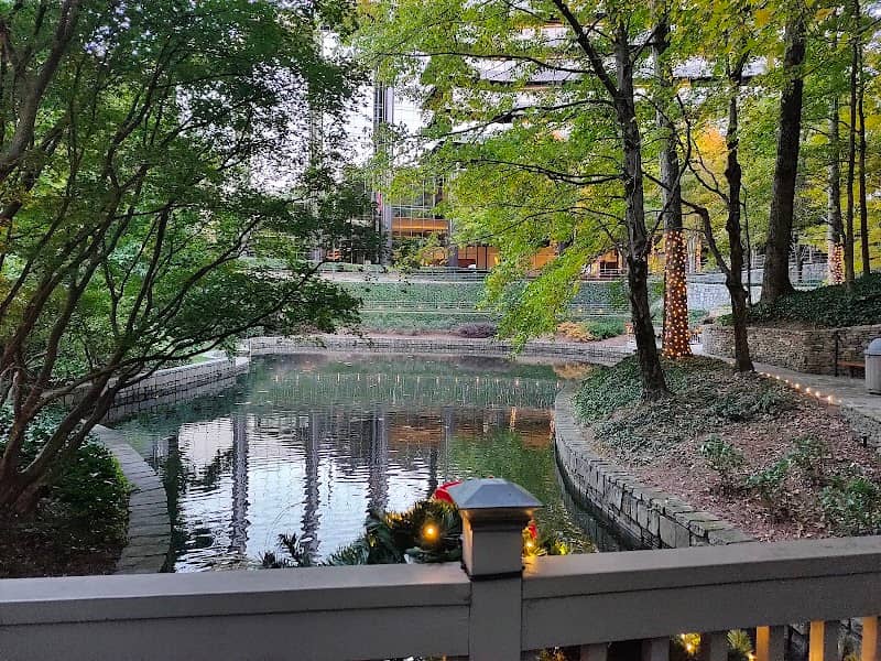 Ravinia Gardens - Image 2