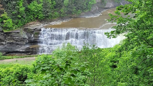 Castile Entrance / Letchworth State Park - Image 1