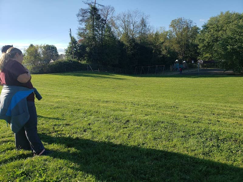 Dellroy Community Park - Image 1