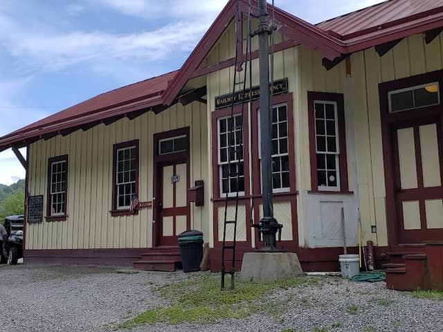 Matewan Depot - Image 1