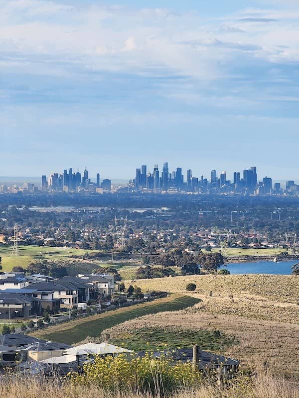 LookoutPark - Image 1