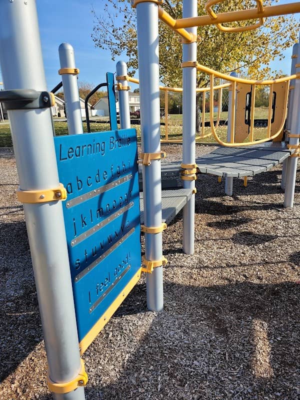 Lion's Park - Image 2
