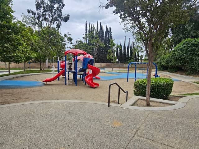 Maple Hill Park - Image 2