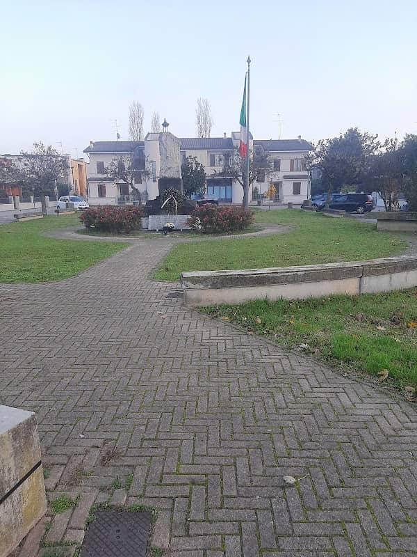 Parco piazza della pace - Image 1