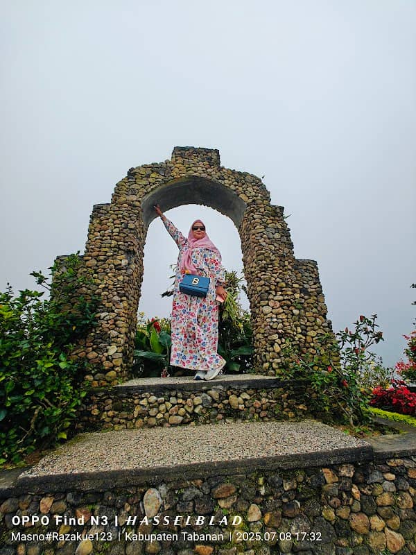 Batur lake view point - Image 3