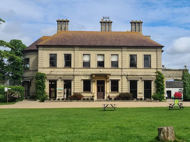 Thrigby Hall Wildlife Gardens - Image 1