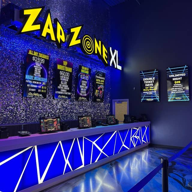 Zap Zone XL - Massive Arcade Games, Laser Tag, Axe Throwing, Birthday Party, Youth Party, Corporate Party and Family Events - Image 1