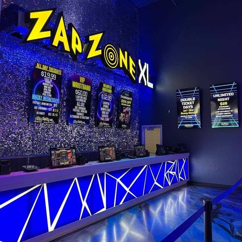Zap Zone XL - Massive Arcade Games, Laser Tag, Axe Throwing, Birthday Party, Youth Party, Corporate Party and Family Events - Image 1