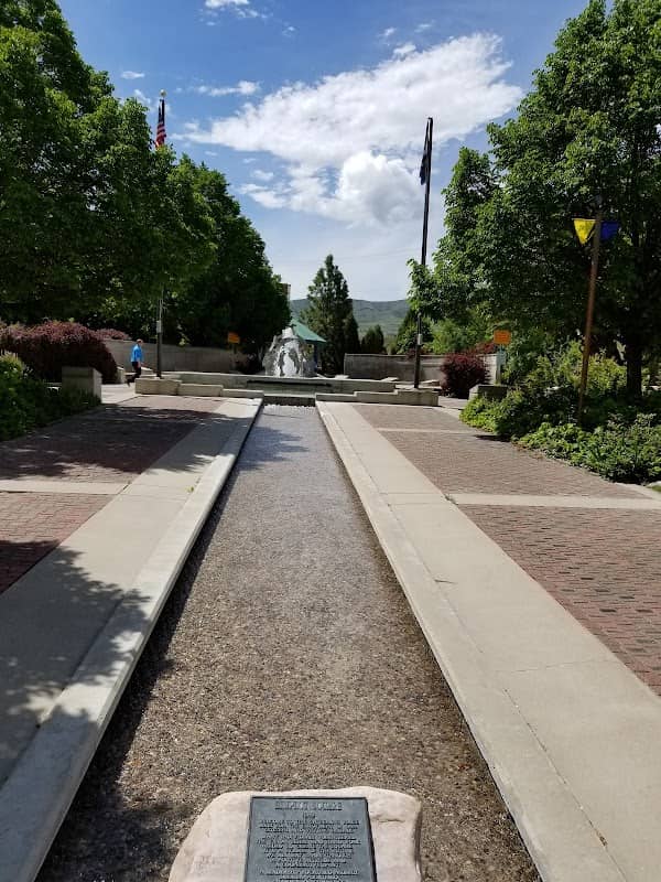 Simplot Square - Image 3