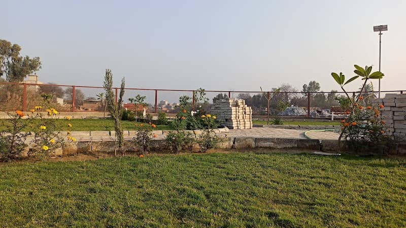 Bhullar Park - Image 1