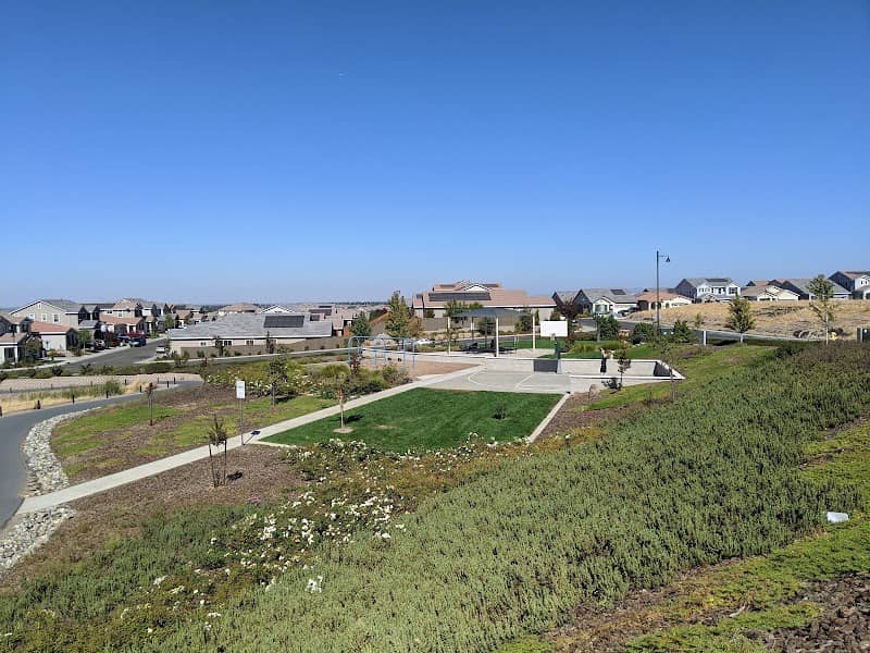 Pernu Park - Image 1