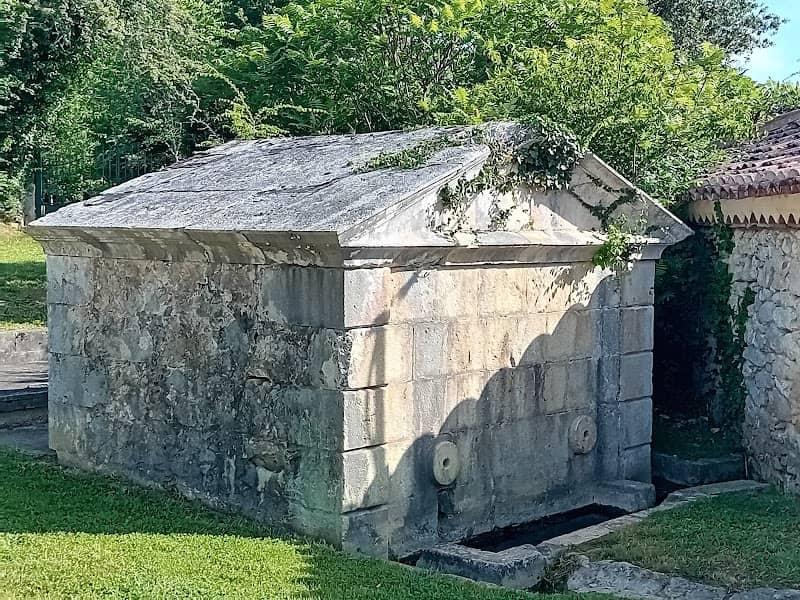 Lavoir de Lasdoutz à Gondrin - Image 2