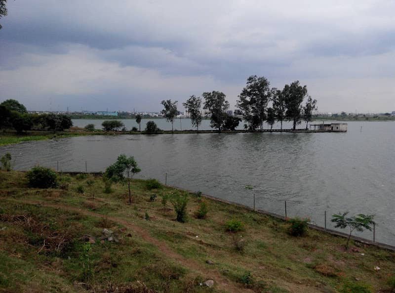 Hathai kheda Lake View - Image 1