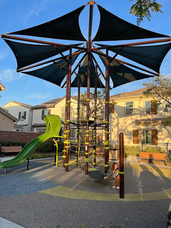 Mini park - Image 1