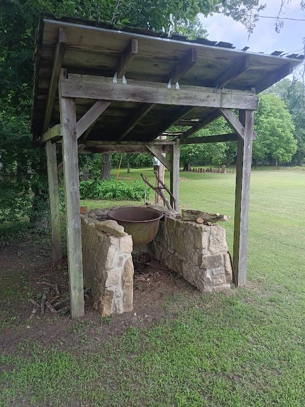 Jefferson Gardner Mansion & Museum - Image 2