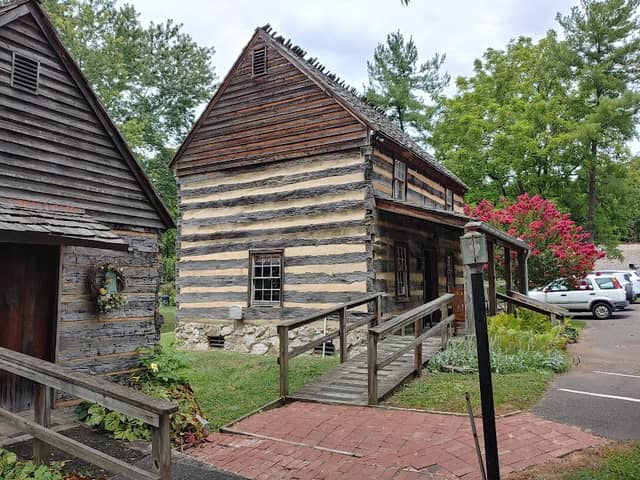 Netherland Inn Museum - Image 2