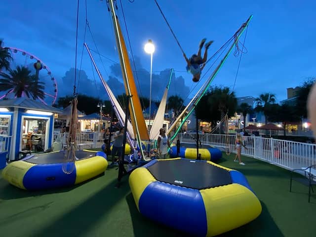 SUPER BUNGEE - Image 1