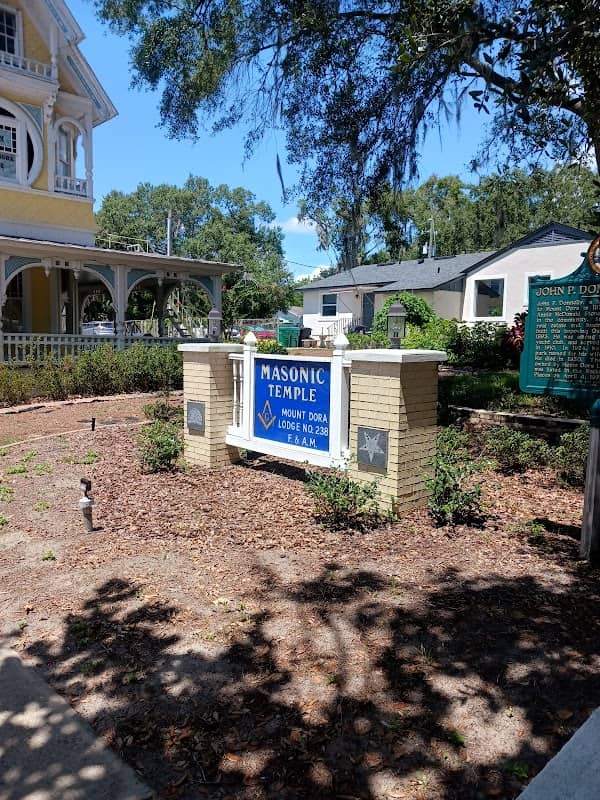 The Donnelly House - Image 2