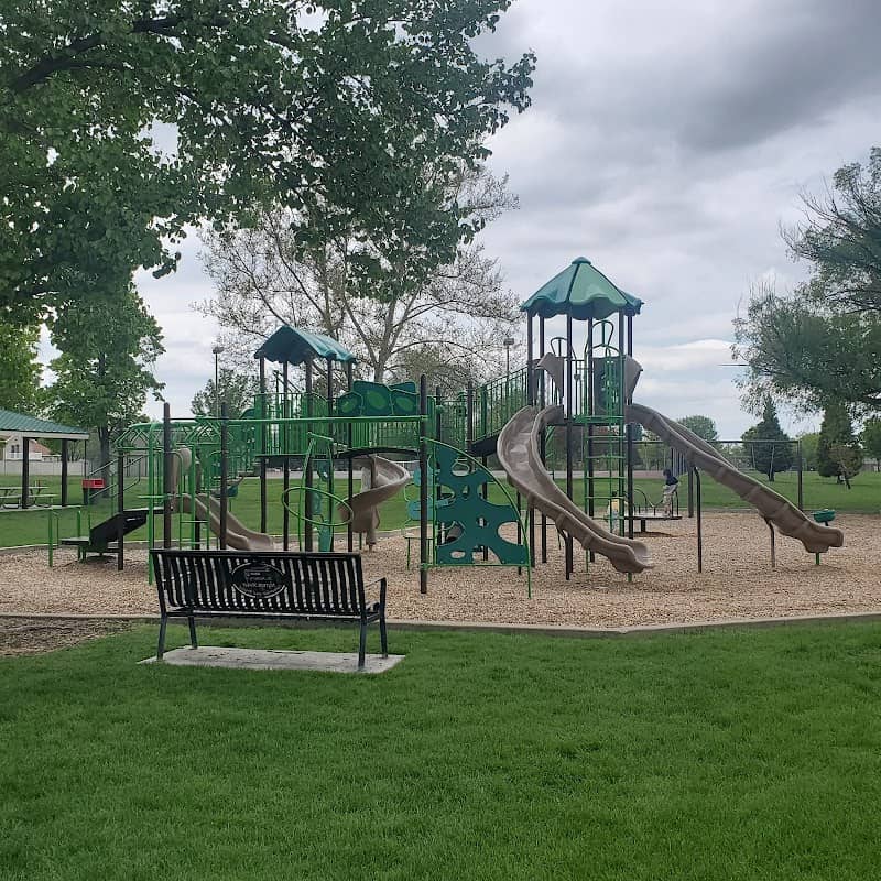 Mills Park - Image 2
