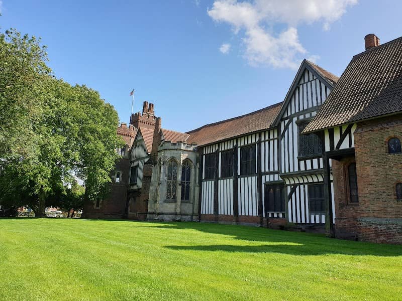Gainsborough Old Hall - Image 2