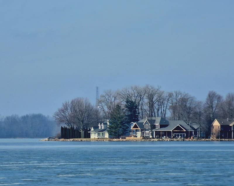 Bass Lake Beach - Image 1