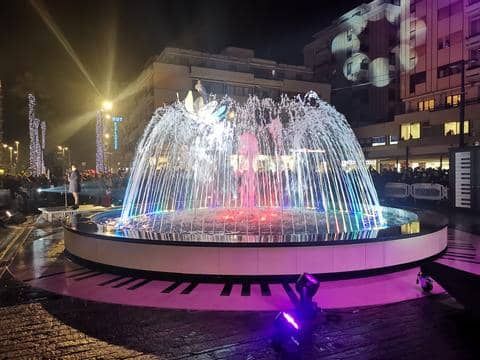 Fontana Musicale Interattiva "The Big Piano" - Image 1
