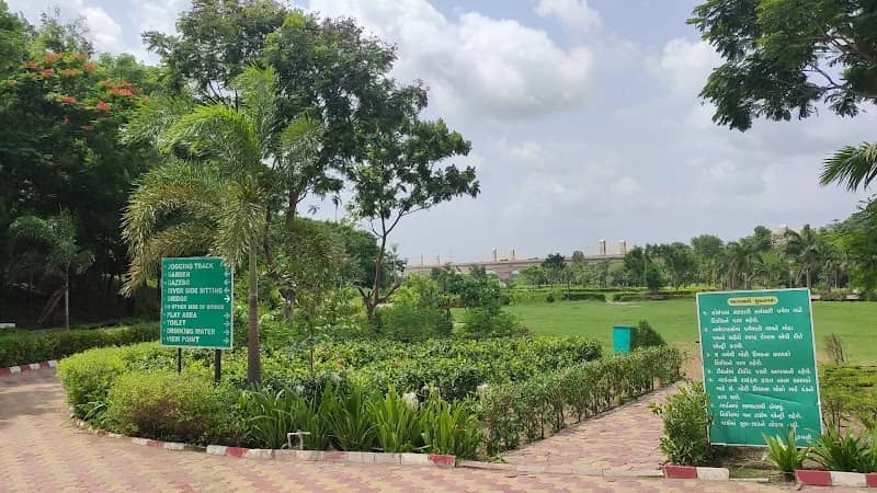 Narmada Park - Image 1