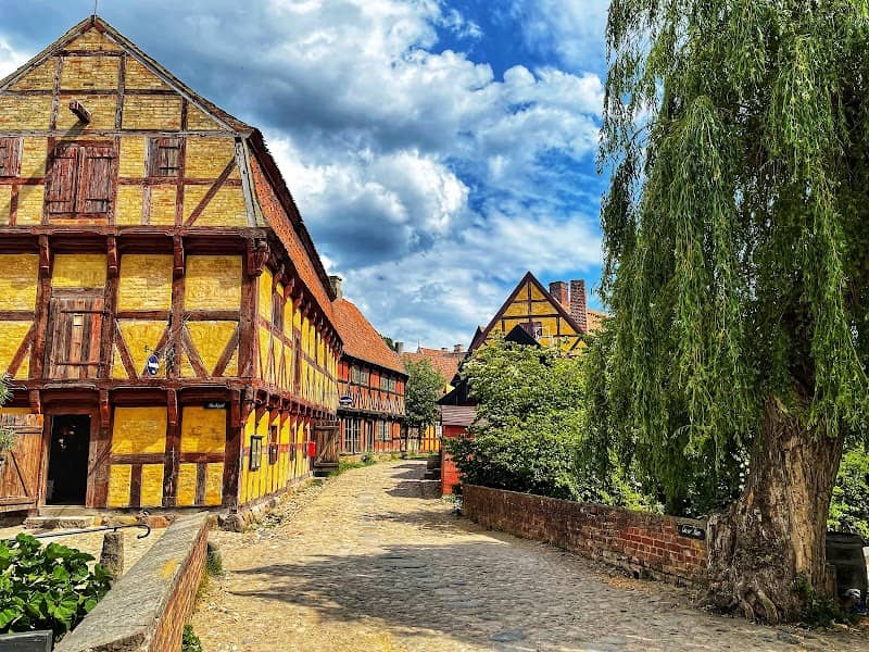 The Old Town - Image 1