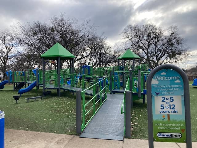 Holman D. Rhoton Park - Image 2