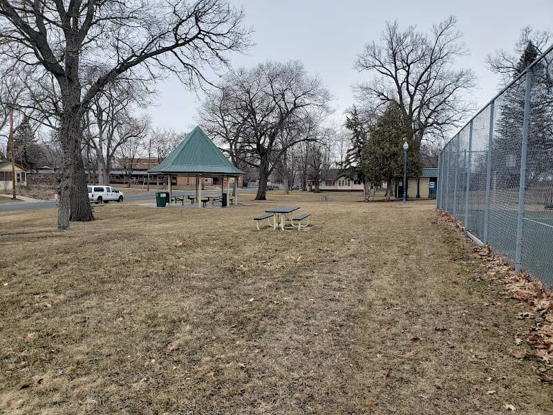 Breeds Park - Image 1