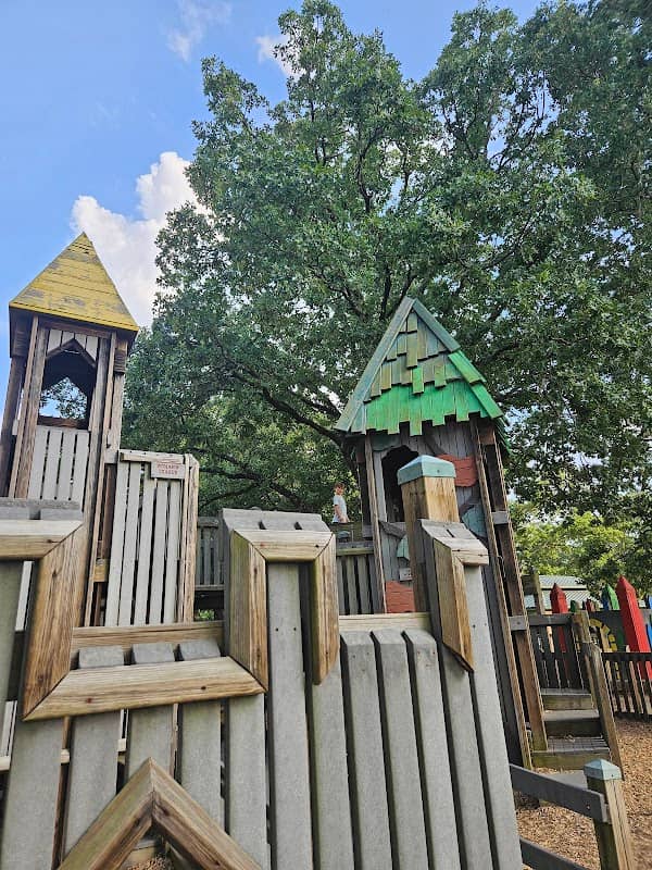 Cherry Creek Park - Image 1