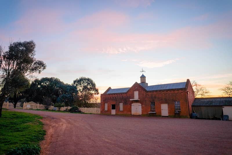 Cooma Cottage - Image 1