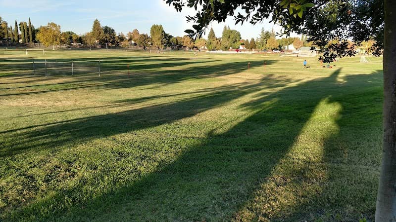 Summerfield Park - Image 1