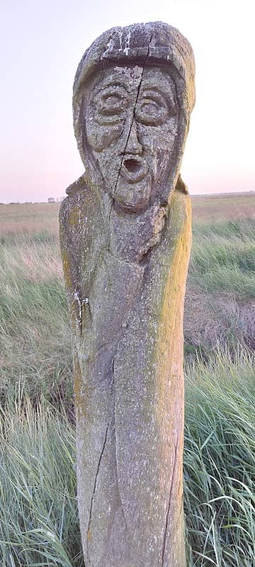 Holzskulpturenpfad Neuwapelergroden - Image 1