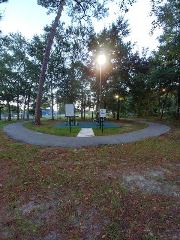Sue Ellen Street Park - Image 1