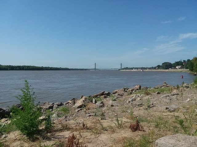 Red Star Access - Image 1