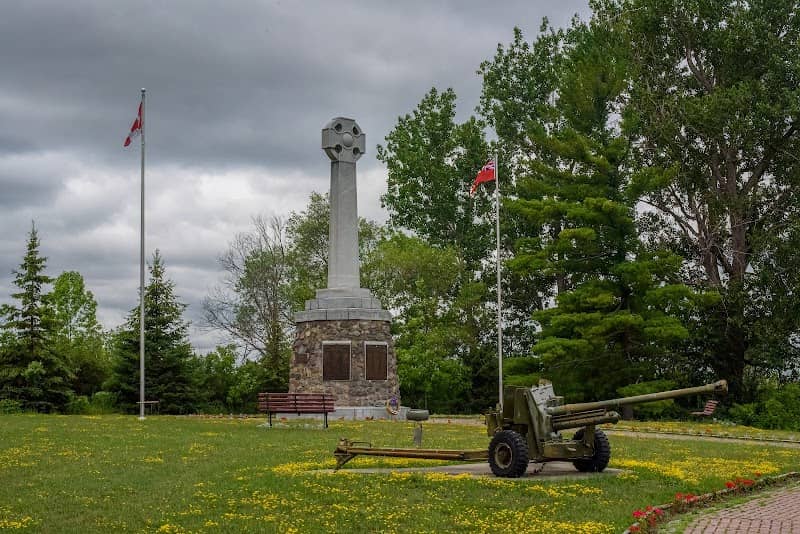 Alexandria Cenotaph - Image 1