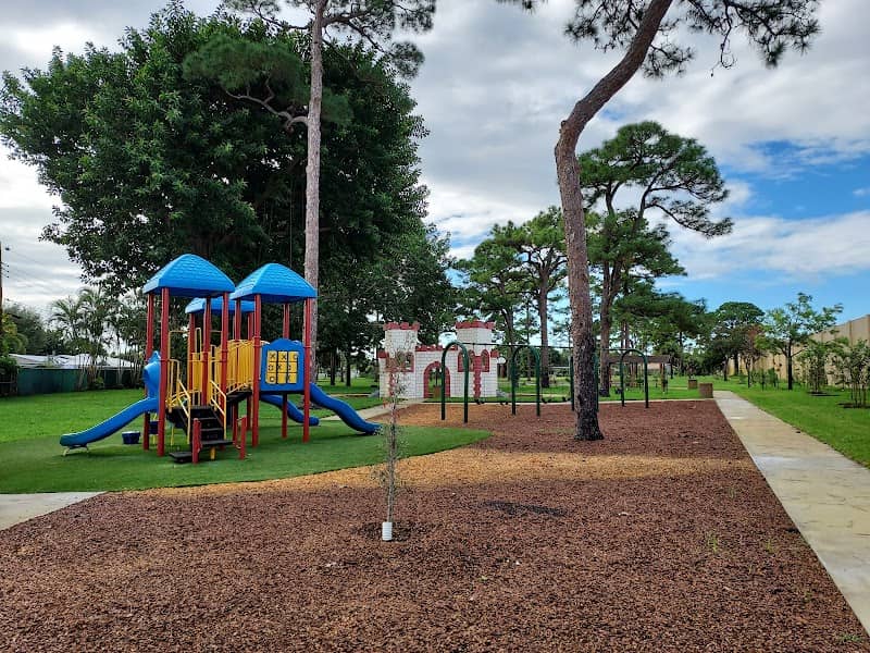 Forest Hills Park - Image 1