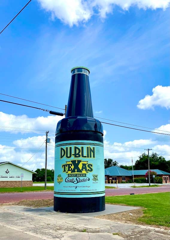 Giant Root Beer Bottle - Image 1