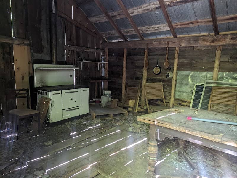 Topsy Trails - Sugar Shack - Image 2
