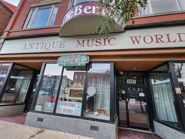 DeBence Antique Music World - Image 2