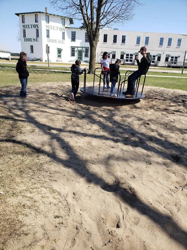 North Goodrich Park - Image 3
