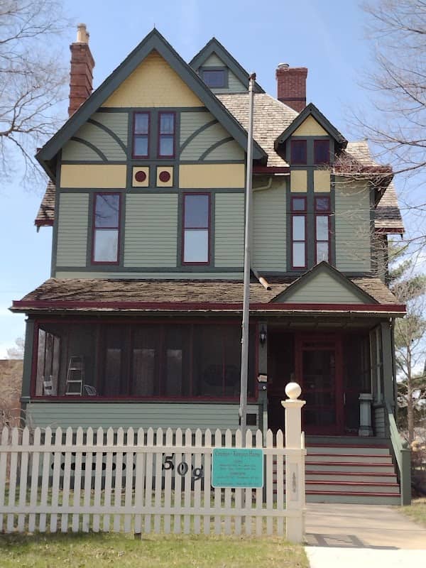 Cramer-Kenyon Heritage Home - Image 1
